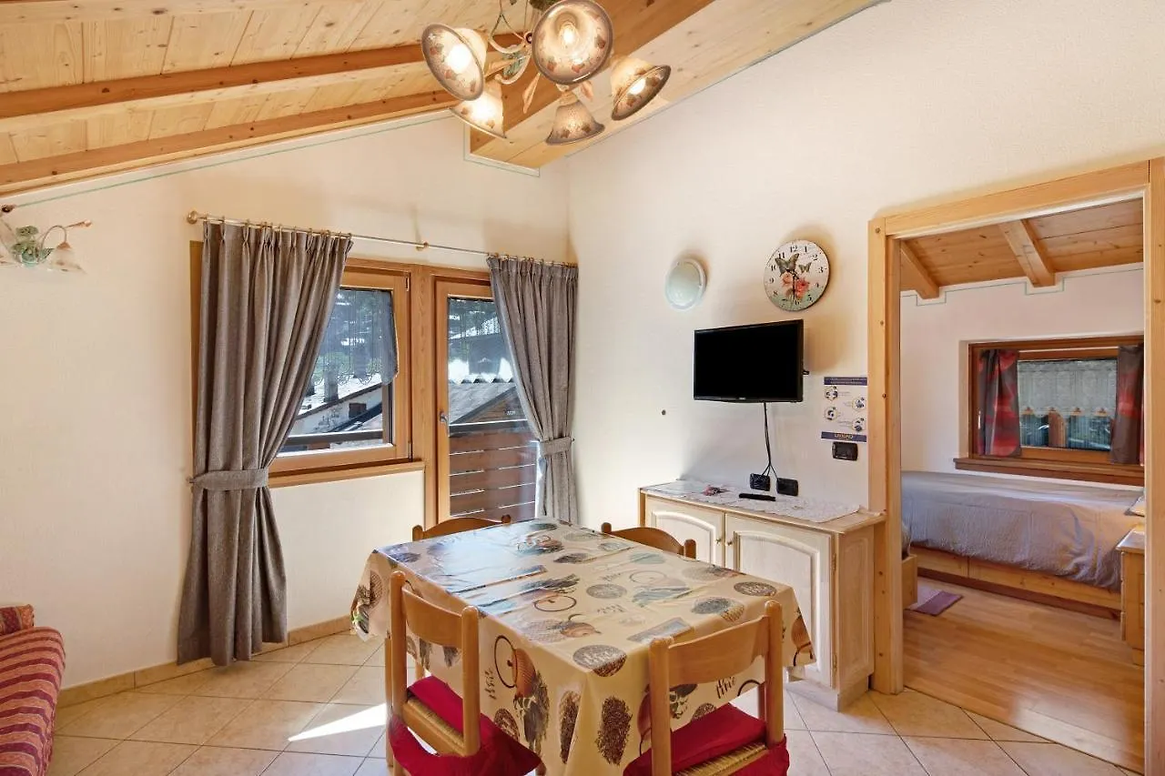 Apartment Appartamenti Jolly Livigno Italy